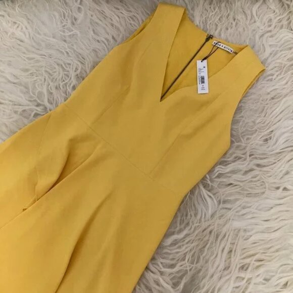 Alice + Olivia Callie Asymmetrical Drape Dress - Picture 3 of 8